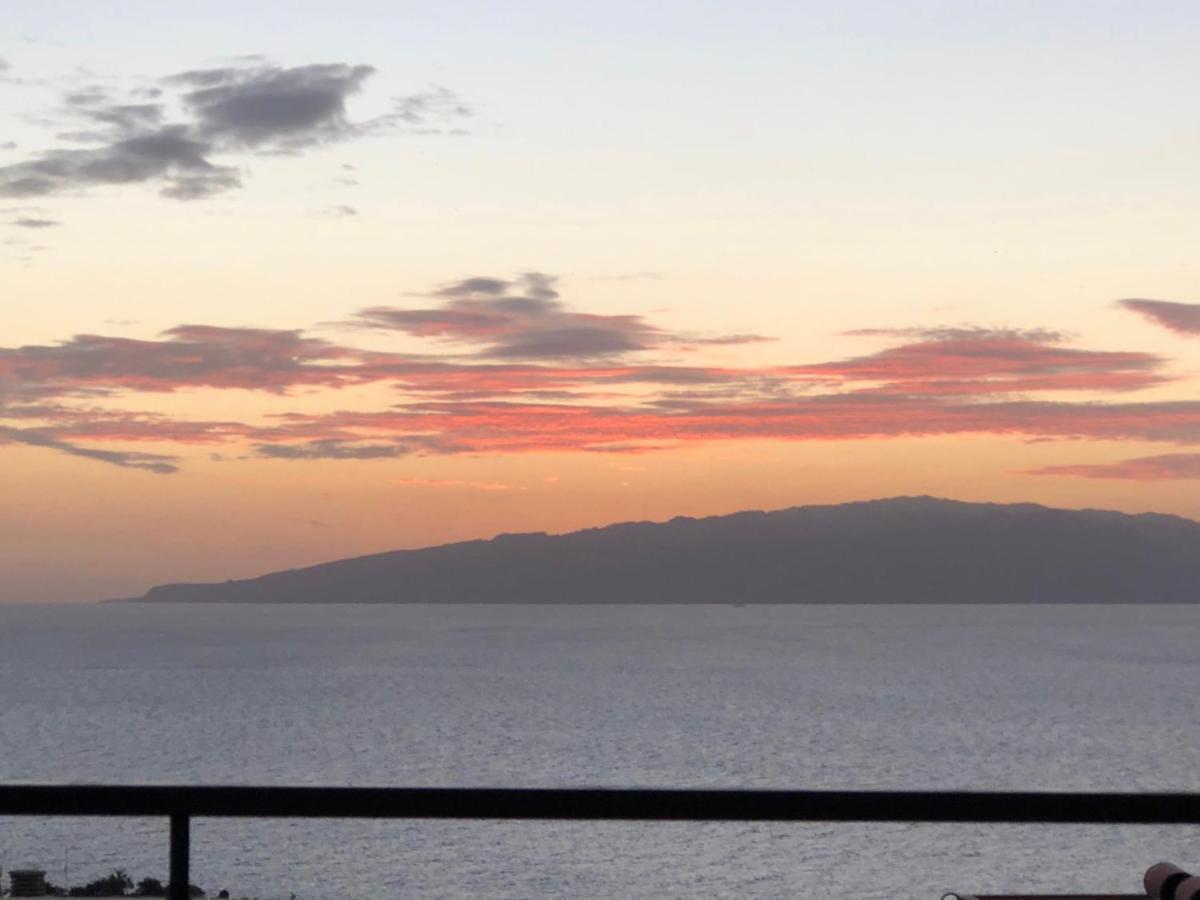 Amazing Duplex With Large Terrace And Sea Views Apartment Puerto de Santiago  Luaran gambar